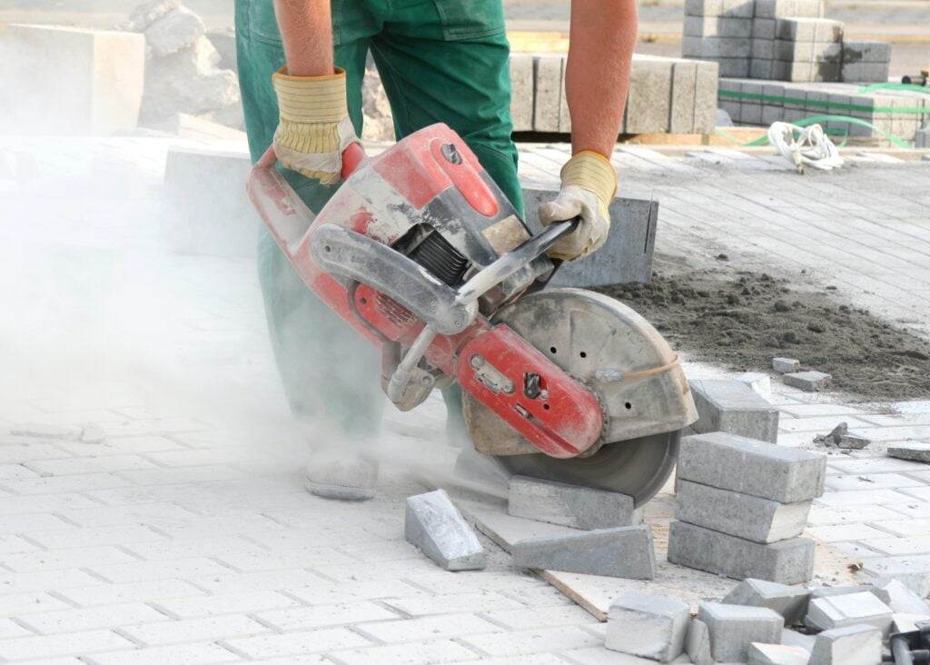 using concrete saw safely